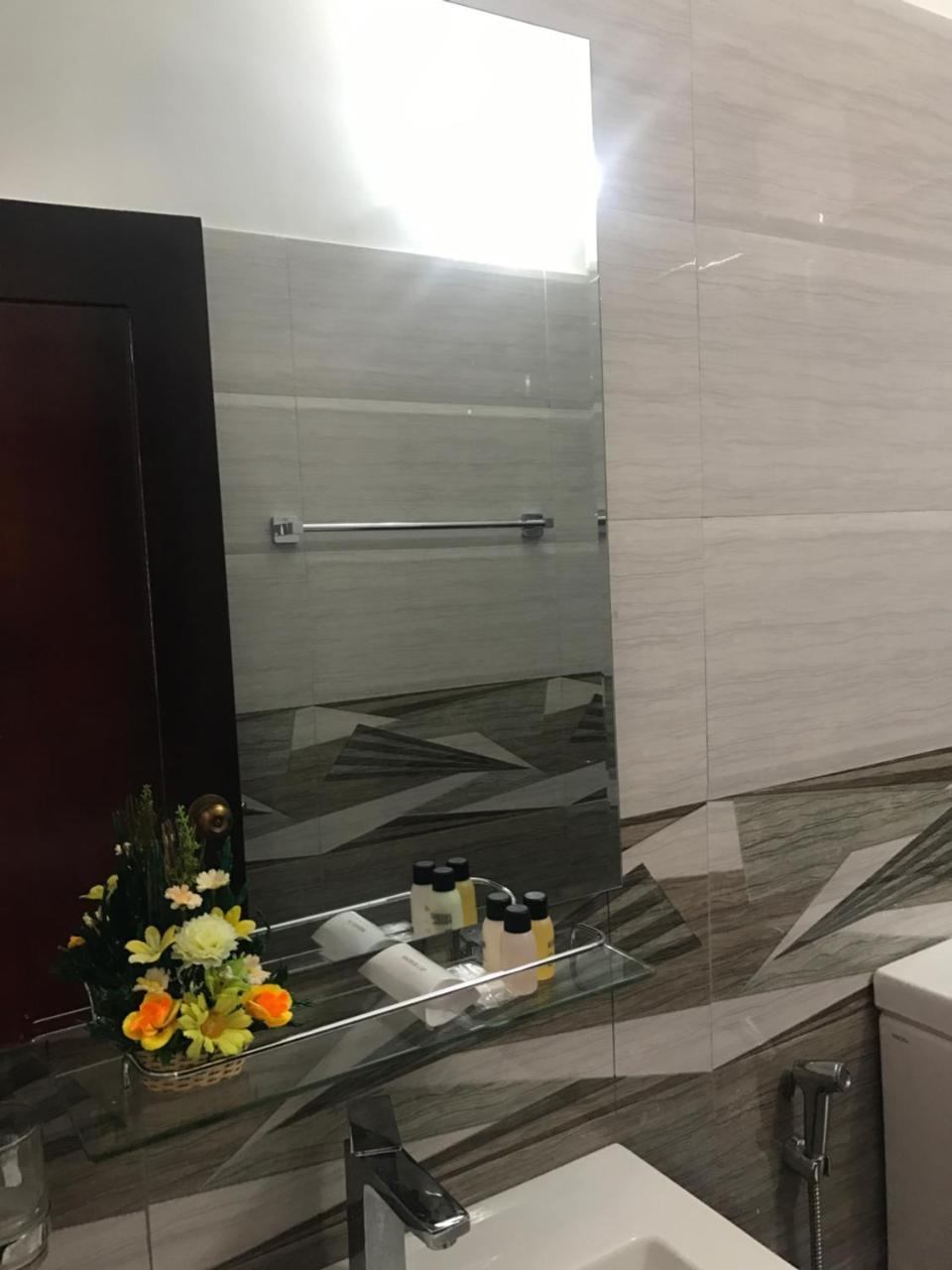 Shangri-La Нувара-Элия Экстерьер фото